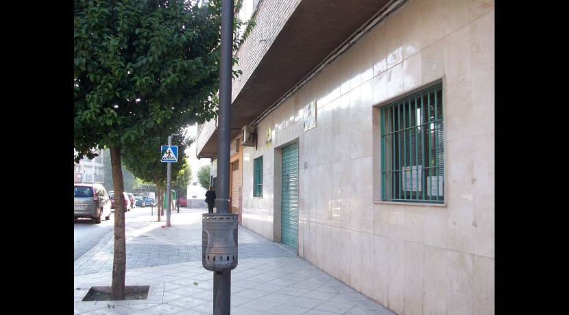 jaen-capital-local-avda-barcelona-fachada-2-11
